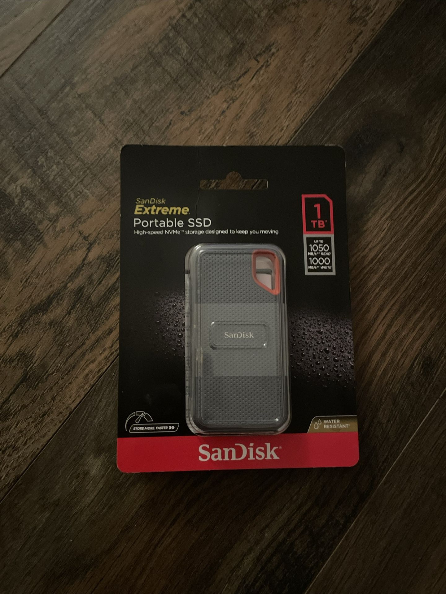SanDisk 1TB Extreme Portable External SSD Flash Drive (BRAND NEW)