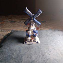 Delft Hand Painted Working Windmill