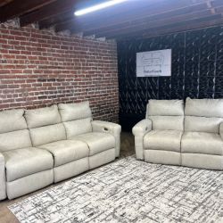 Free Delivery-Cream recliner couch/sofa + loveseat set