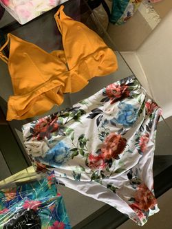 Cupshe bathing suit - XXL - brand new w tags - runs small