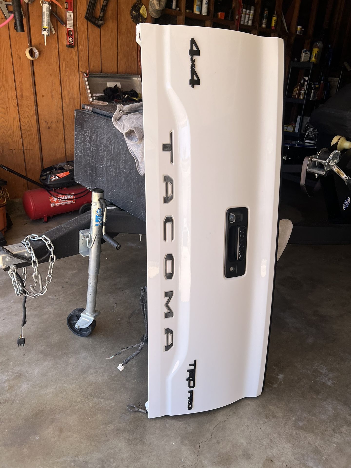 2018. Toyota. Tacoma. Tail. Gate. Parts