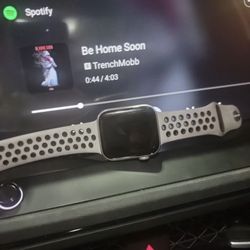 Apple Watch SE generation 2