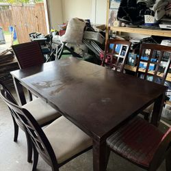 Dining table with 6 chairs