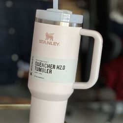 40oz Stanley Quencher H2.0 Tumbler 