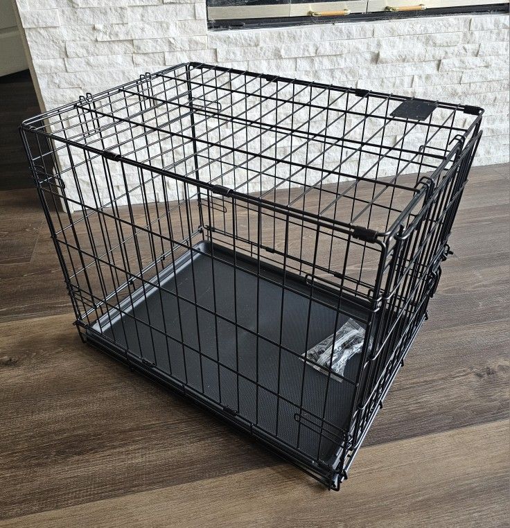 Collapsible Pet Crate With Removable Tray In Great Condition SEE DESCRIPTION 