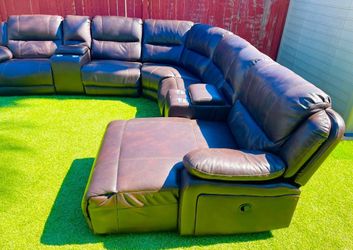 Brenham Mahogany Oversized Sectional