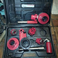 RATCHETING PIPE  THREAD MAKER