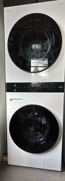 Lg Tower 28 Inch  New 