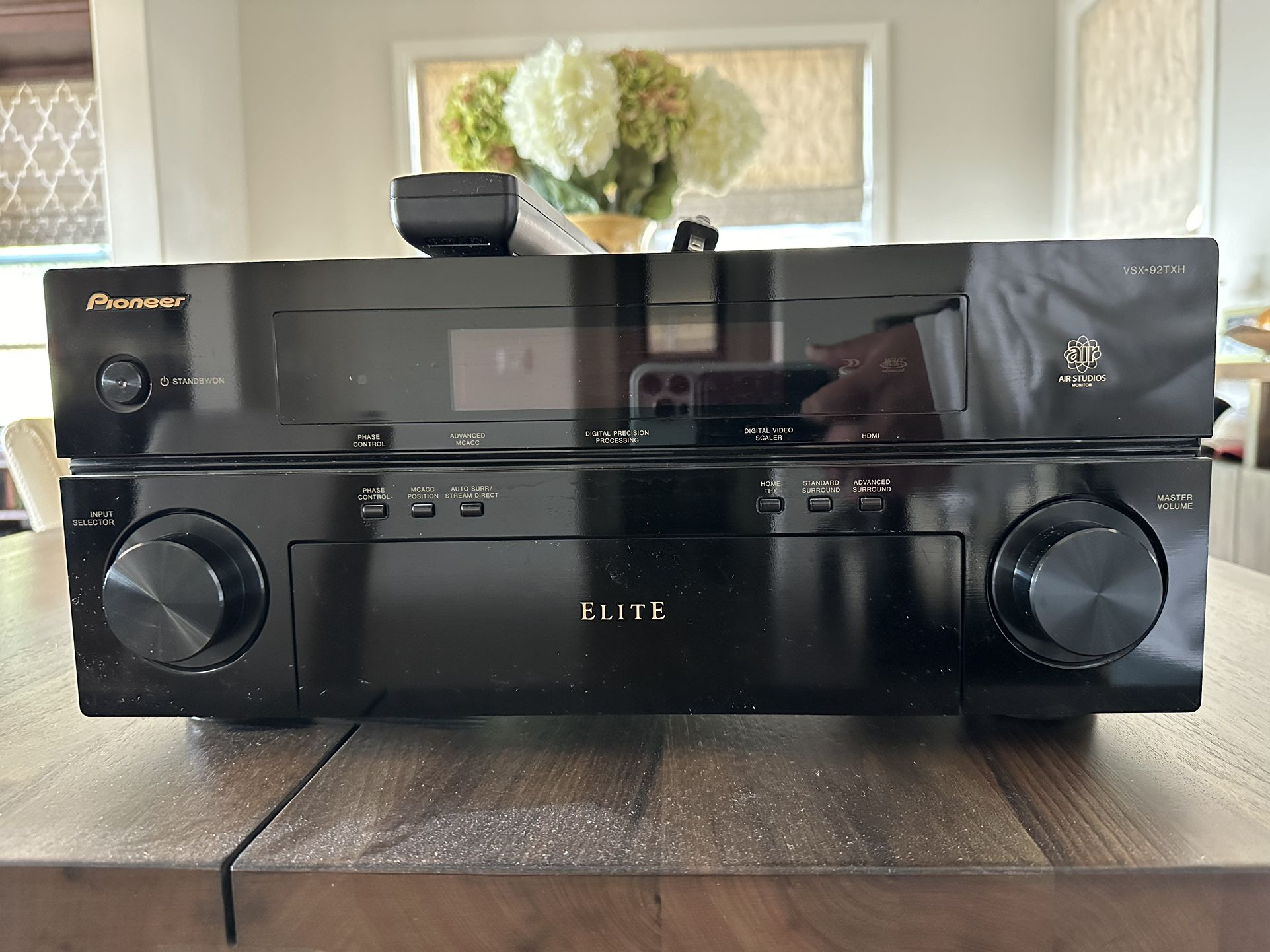 Pioneer Elite VSX-92TXH AV Receiver