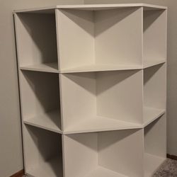 Corner Book Shelf - 11", 9 Cube, White