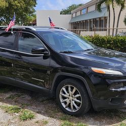 2018 Jeep Cherokee