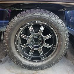 305/55r20 Toyo At