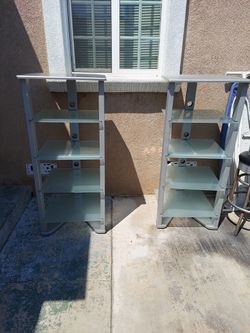 living room shelving