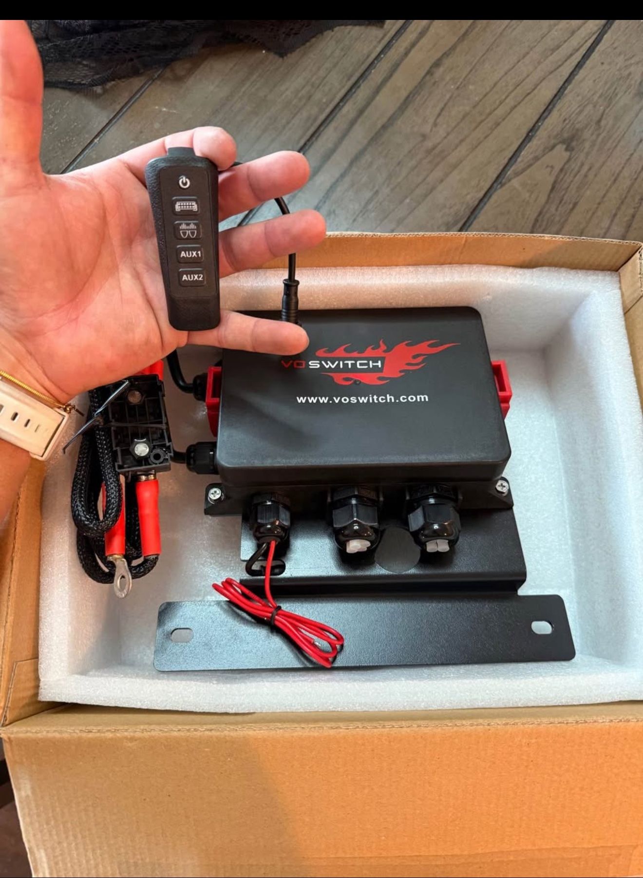 Brand New Voswitch JL400 Grab Handle Switch Panel