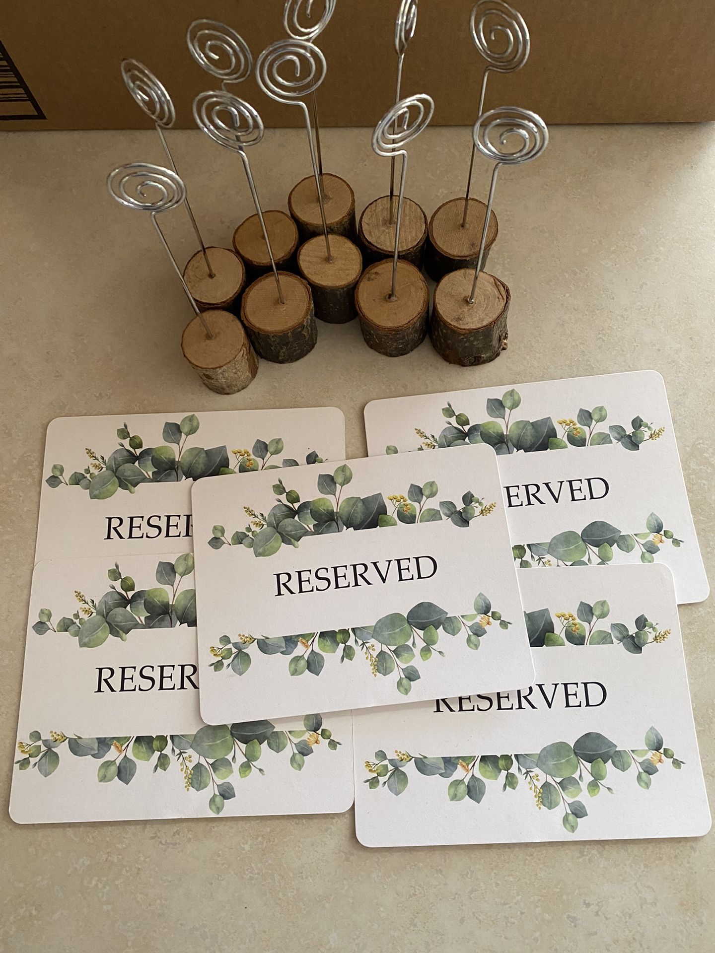Rustic Wood Base Card Holder