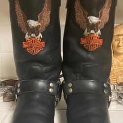 Harley davidson boot $150