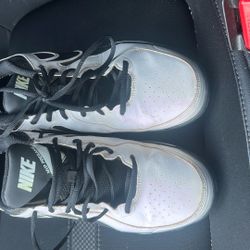 Nike MVP pregame Shoes