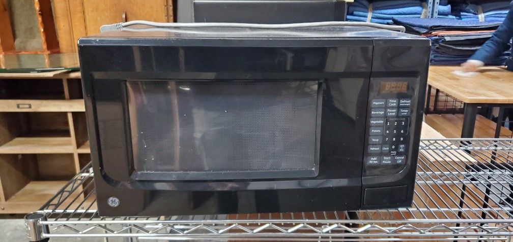 GE Countertop Microwave 
