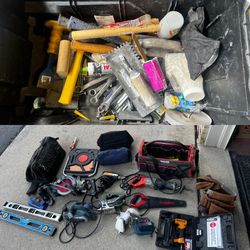 Misc Power Tools Carpentry Nails Staples Etc
