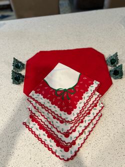 Christmas Table Setting