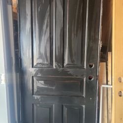 Exterior Wood Door 34x80 RH With the frame almost newe