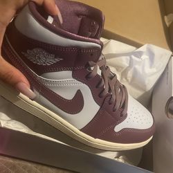 Brand New Nike