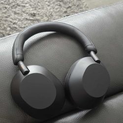 Sony WH-1000XM5