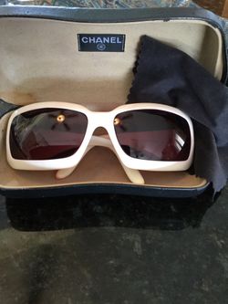 Chanel // Vintage Black 5076-H Rectangle Sunglasses – VSP Consignment