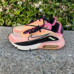 Size 7 -  Nike Womens Air Max 2090 ‘neon Highlighter’ Running Sneakers Shoes Women’s Size 7 