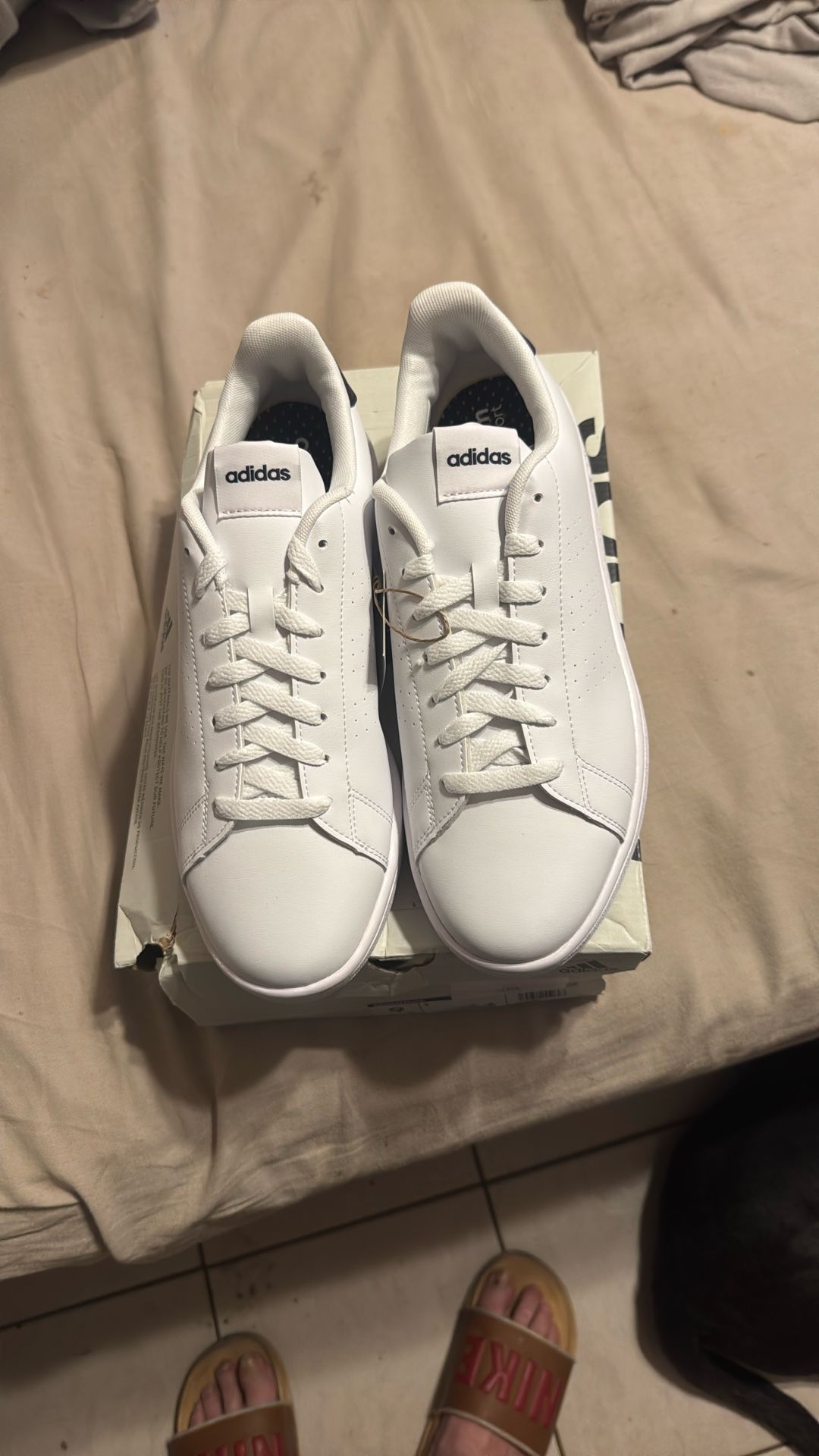 Adidas Advantage