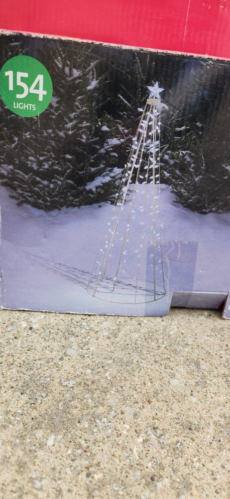 LED white String Light Tree