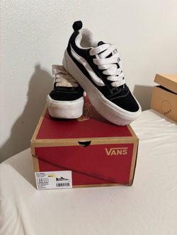 Vans Knu Stack Black/True White Sneakers