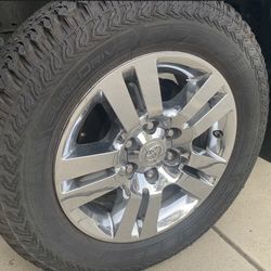 Toyota Tacoma 18 In Chrome clad Wheels w/tires
