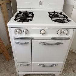 Wedgewood Vintage Stove