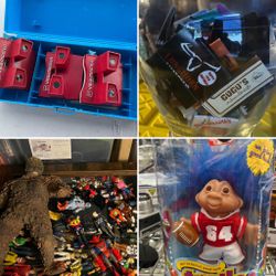 Collectibles, Vintage, and Current Toys
