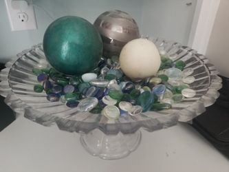 2 crystal footed Fruit bowl /compote