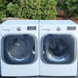 LG Mega Capacity Washer And Dryer Electric 