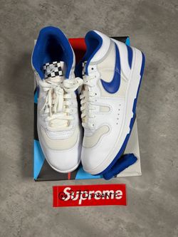 Nike Attack Game Royal size 9.5 men