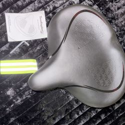 New Extra Padding & Comfort Wide Bicycle Seat