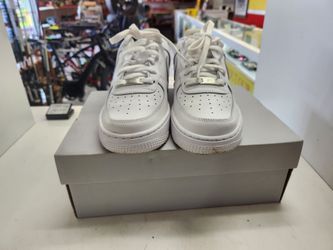 Nike Air Force 1 Low White Sneakers