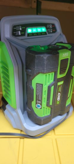 EGO CHARGER AND BATTERY