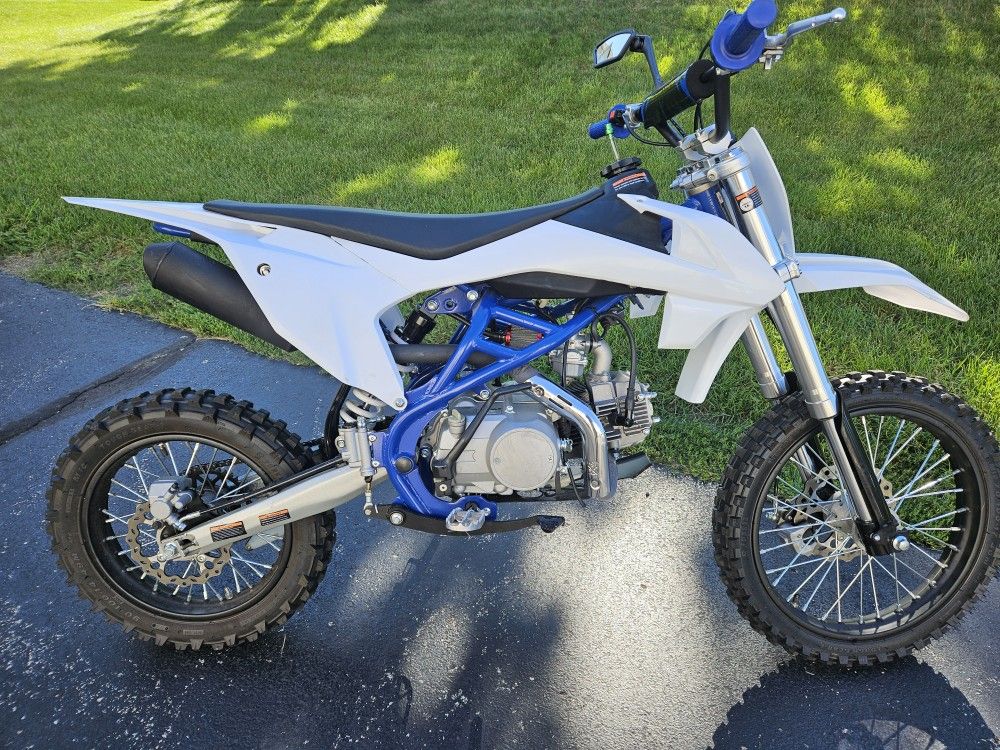Trailmaster 125 Cc Dirt Bike