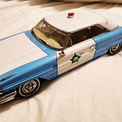 Police diecast car