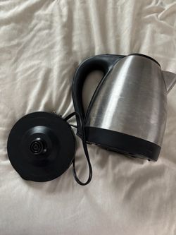 Stainless Steel Electric Kettle with Base