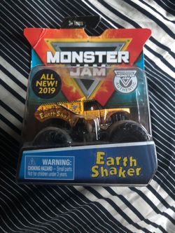 2019 EARTH SHAKER SPIN MASTER  Monster Jam TRUCK