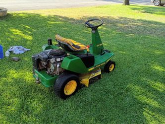 John Deere riding mower