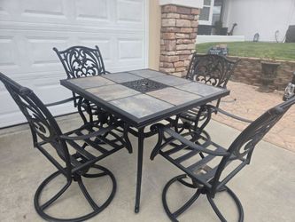 Patio Dining Set Table and 4 Chairs