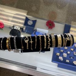 Different Types Of bracelet Gold