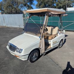 2000 Western Elegante Golf Cart 