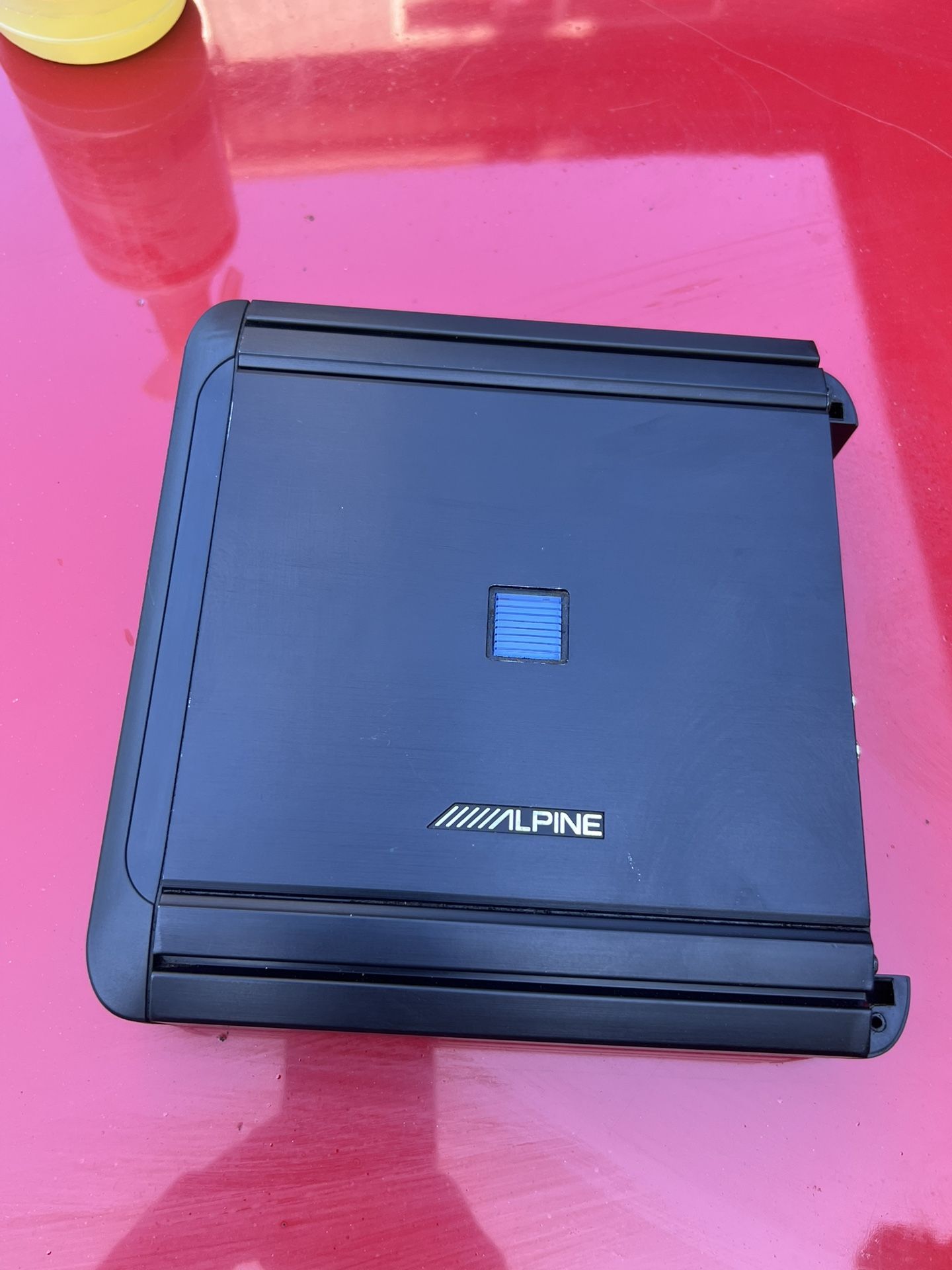 Alpine 500 Watts Mono Amp